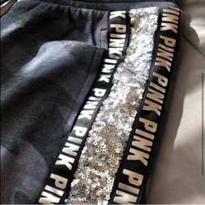 PINK VS SEQUIN BLING CAMO EUC* MED SKINNY JOGGER